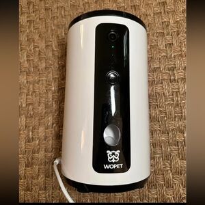 WOpet Dog Treat Camera Dispenser Dog Camera, Model D01